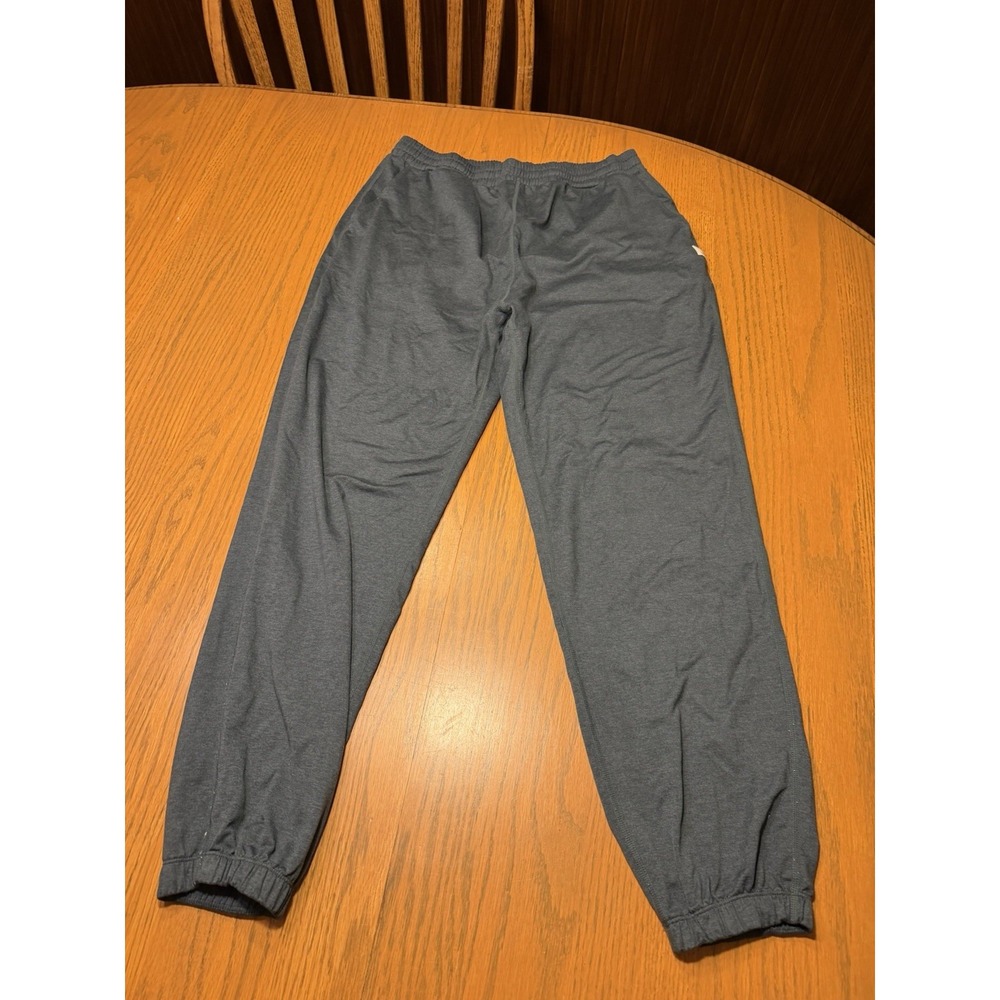 Women's Medium Vuori Green Joggers